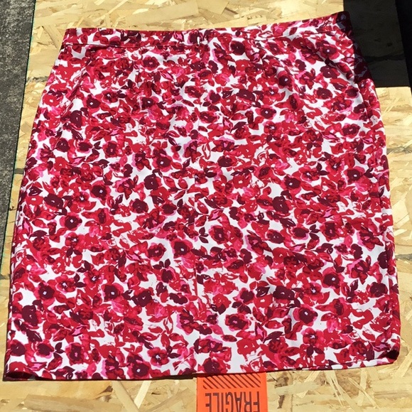 ππHPπππππBeautiful skirt - Picture 13 of 16